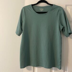 Women’s LL bean T-shirt